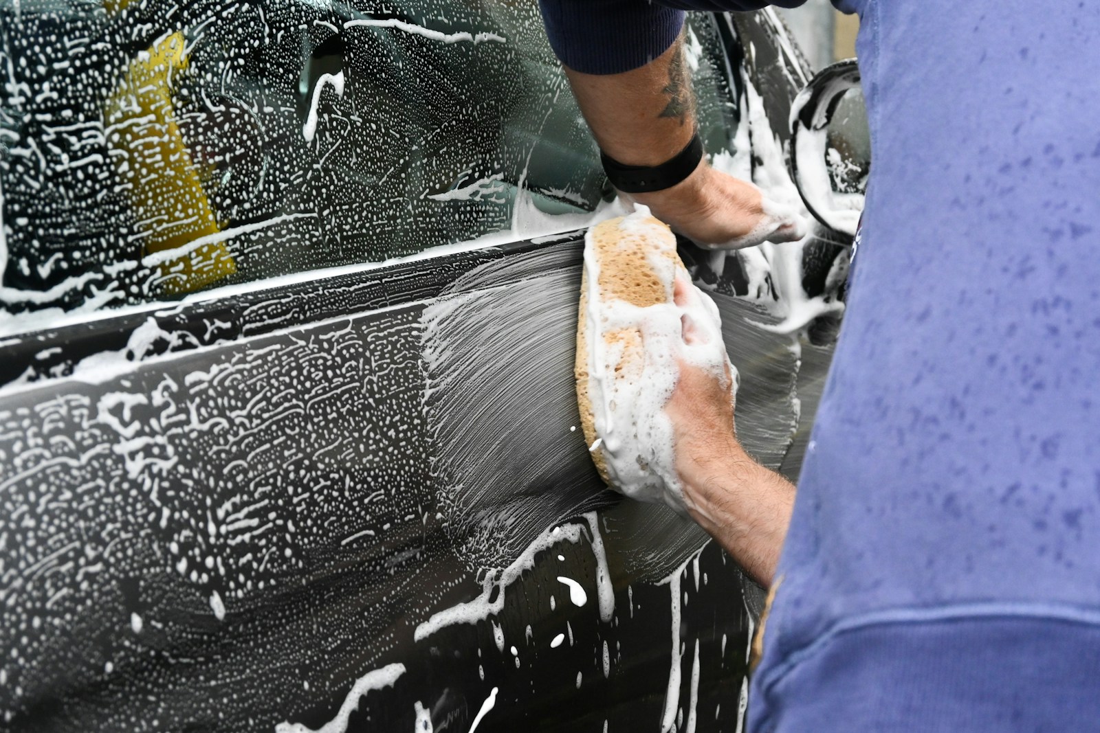 how to wash a car